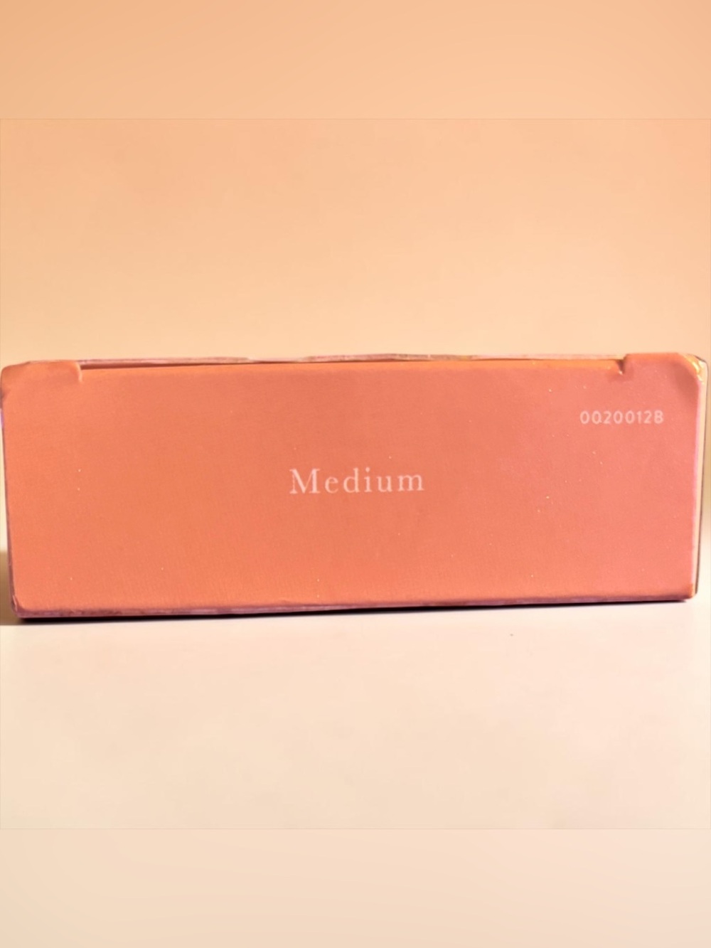 NIB! Laura Geller Baked Balance-n-Glow Illuminating Foundation Medium - Picture 6 of 10